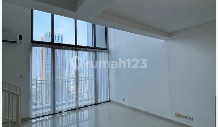 1BR Central Park Residences High Floor