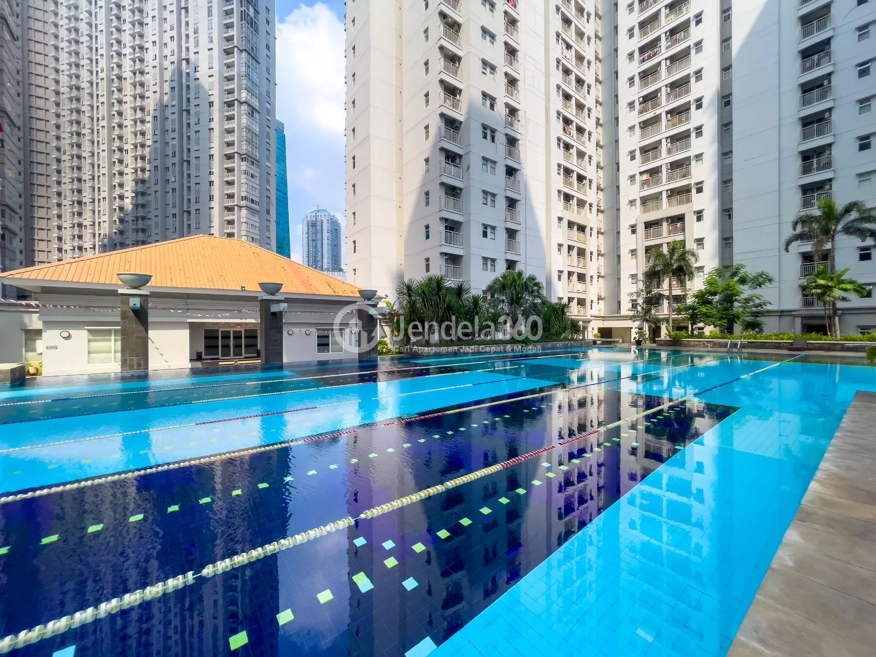 Apartemen Central Park 3BR Mediterania 2 - foto 3